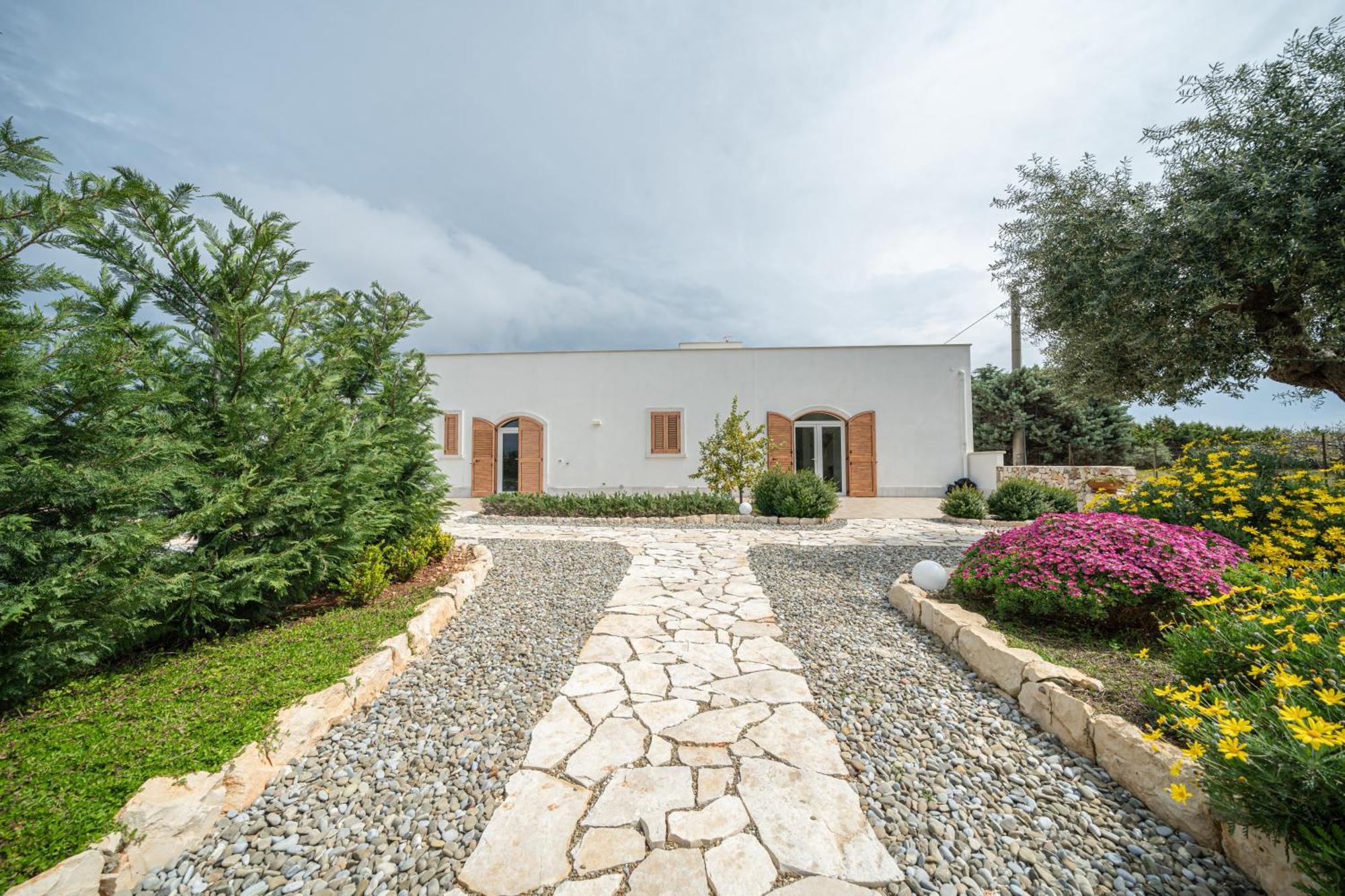 Private Pool & Parking Donna Lina Villa Conversano Kültér fotó